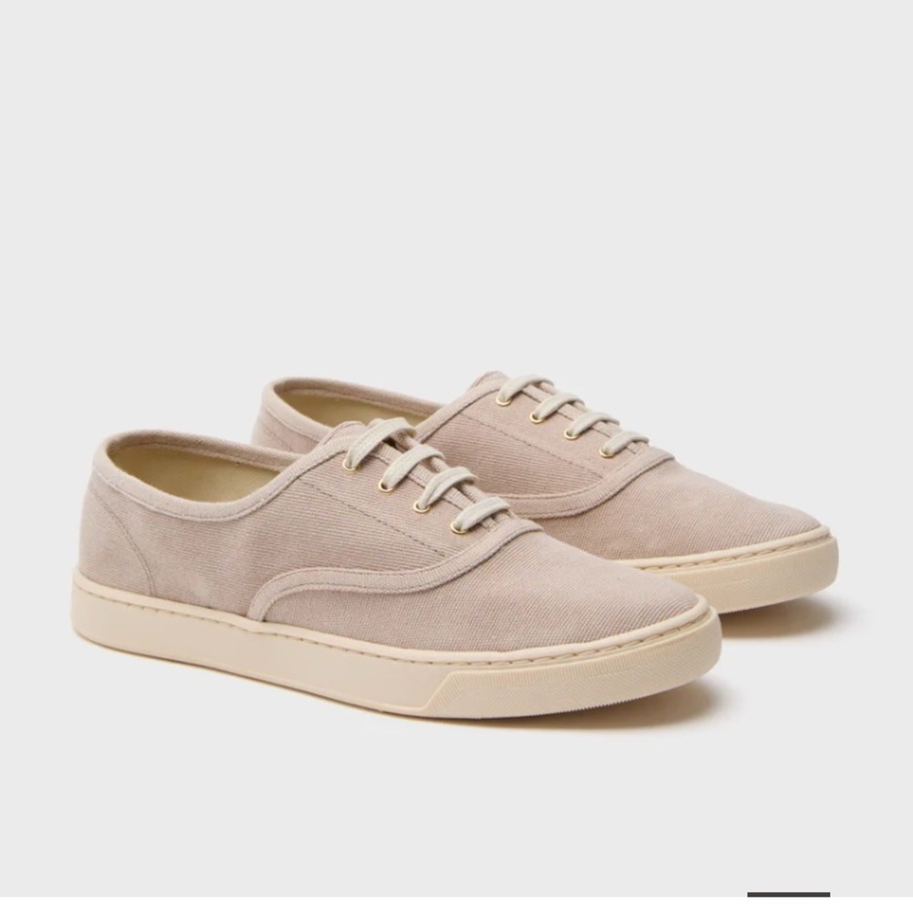 Nearly NIB Tuckernuck Canvas Bea Sneakers in Wheat